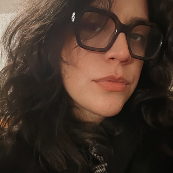 Meet the Posher - Picture 3 of 4